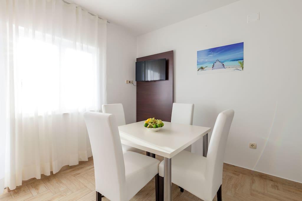Apartmani Sanja Suta Podstrana Zewnętrze zdjęcie