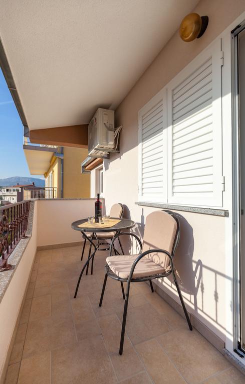 Apartmani Sanja Suta Podstrana Zewnętrze zdjęcie